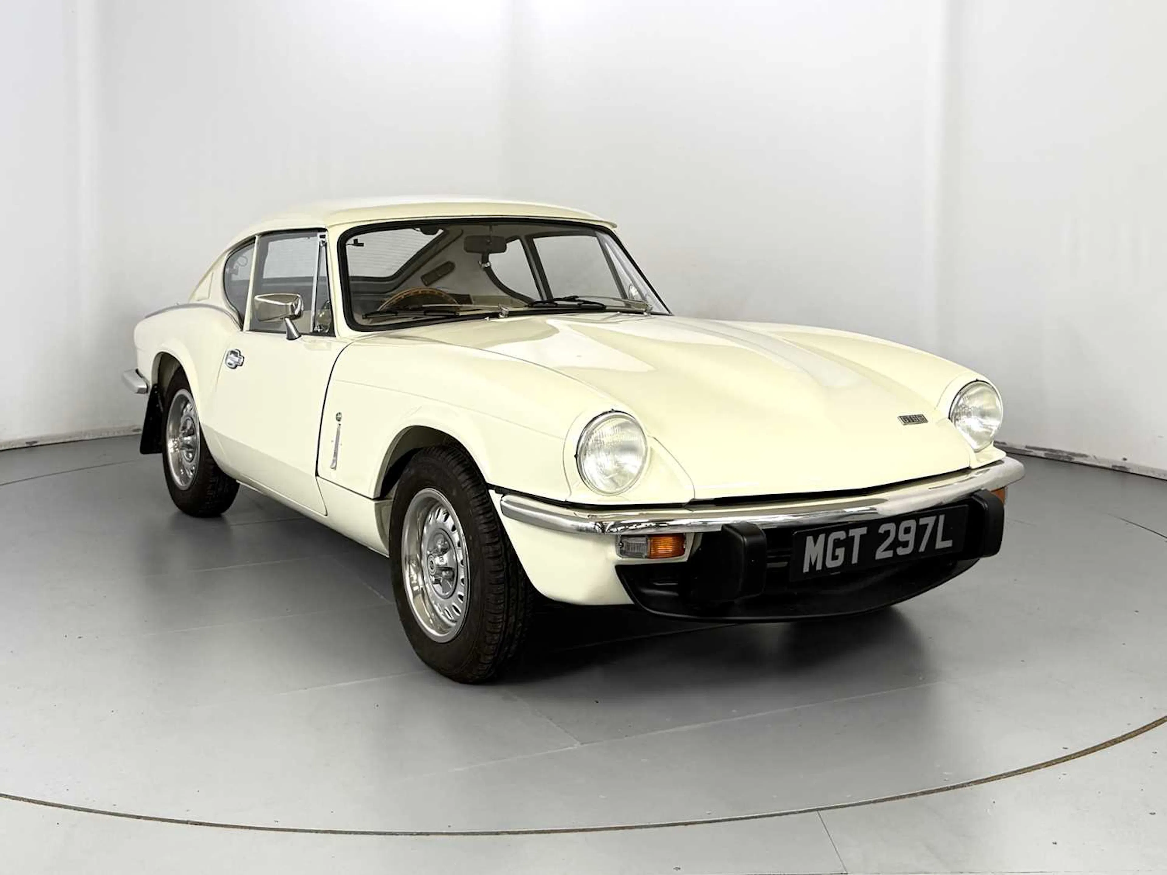 1972 Triumph GT6 VIN KE131470 | Hagerty Valuation Tools®